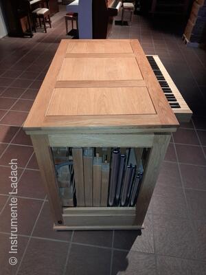 Truhenorgel 3/I