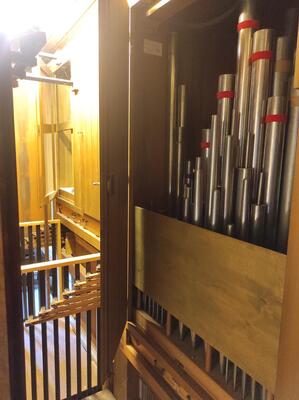 Hausorgel 26/IV+P