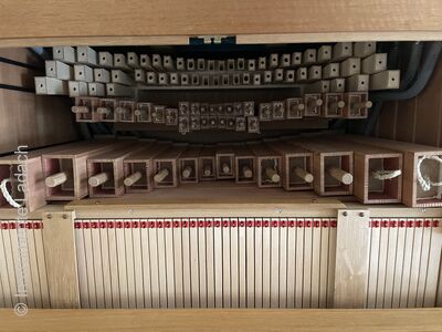 Truhenorgel Berghöfer 2/I